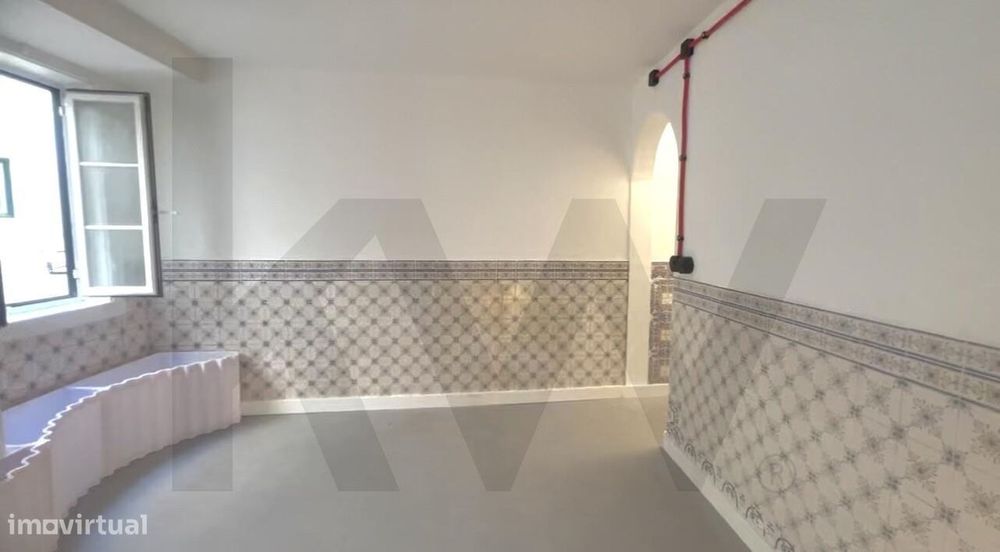 Baixa de Lisboa | T2 renovado a 2 min do metro do Rossio