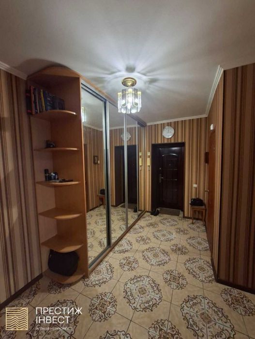 Продаж 2 кімнатної квартири по вул Франка