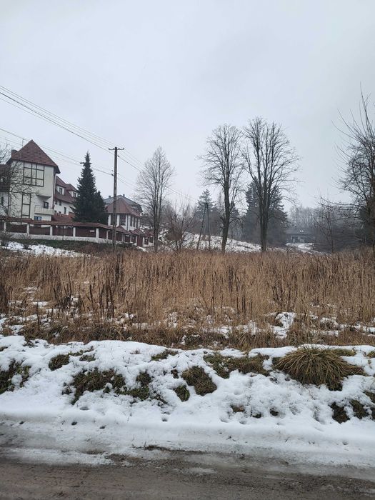 Działka z pozwoleniem na budowę, Dojazdów