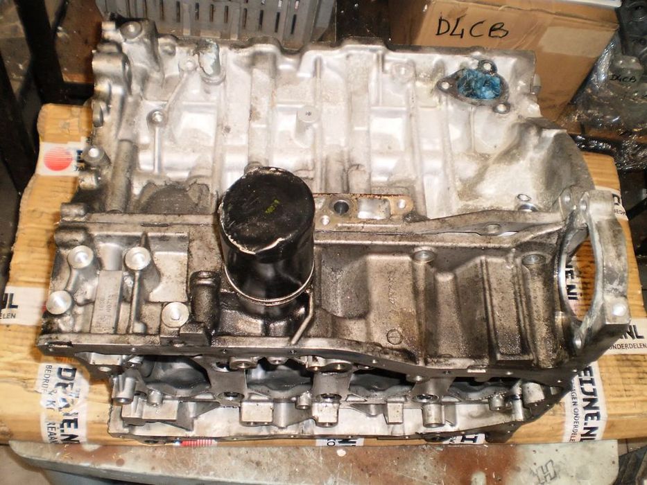 mitsubishi outlander/asx/l200/eclipse 2.2 did(4n14) - blok silnika-nom