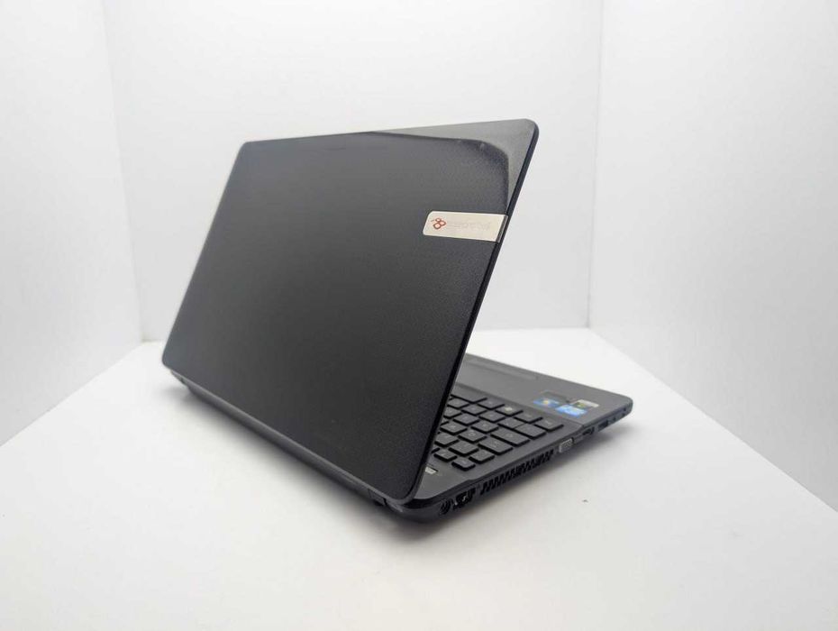 Packard Bell Intel i5-2430M Ram:6gb HDD:500Gb nVIDiA 540M 1gb 15.6''