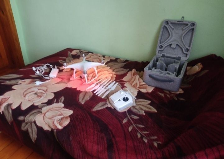 Dji phantom 4 в хорошому стані