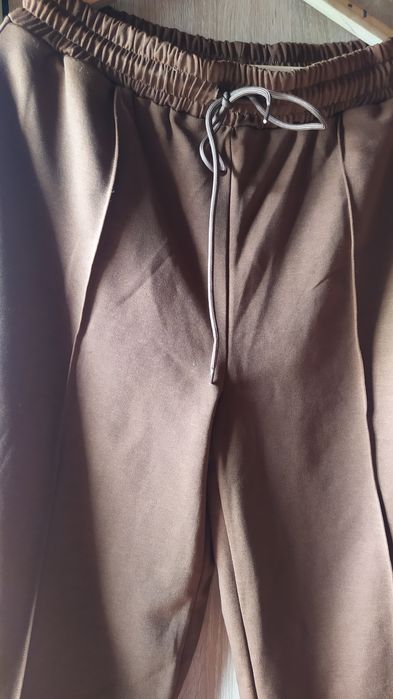Brązowe spodnie z szeroką nogawką xl-xxl