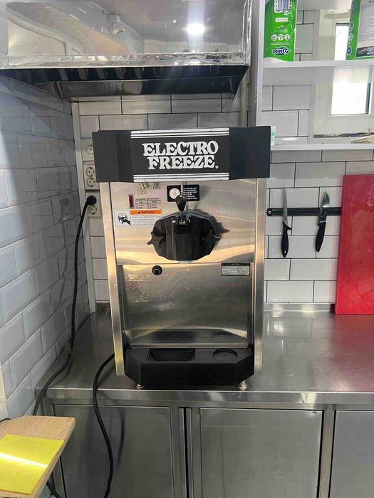 Фрізер для морозива  мороженого  Taylor на 220В Велосипед)