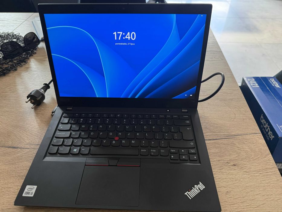 laptop lenovo t14