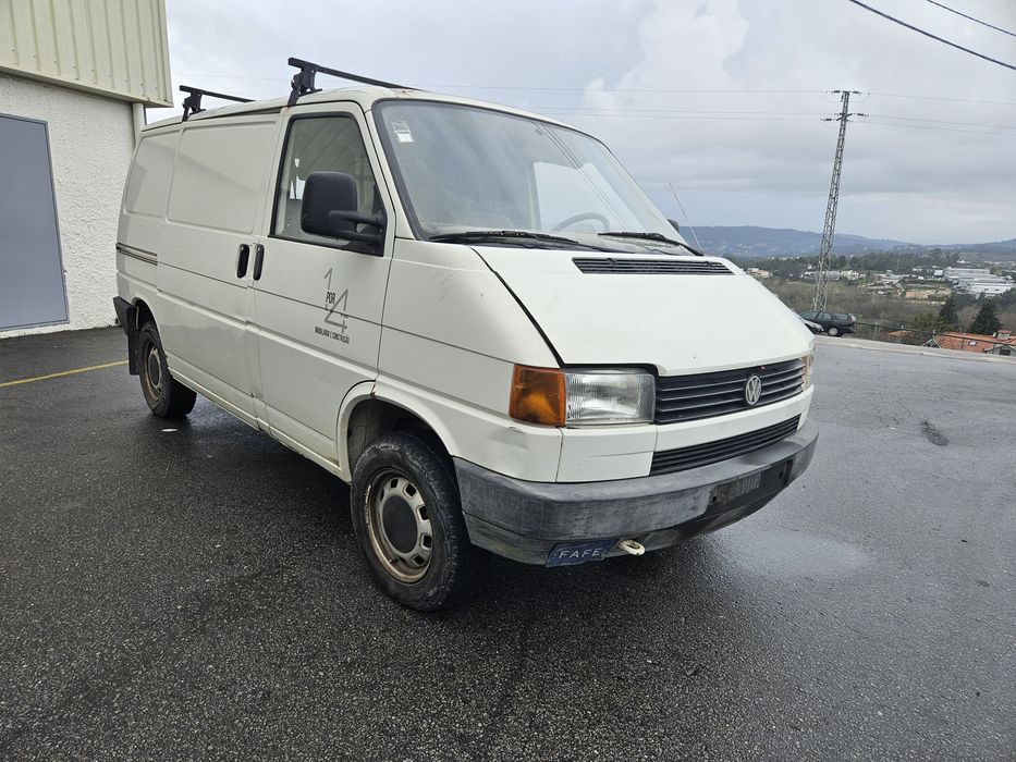 Volkswagen Transporter 2.4D de 1995 para peças
