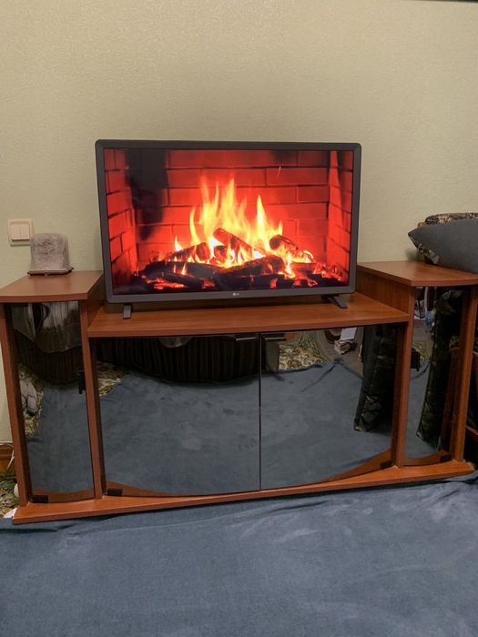 Тумба під телевізор