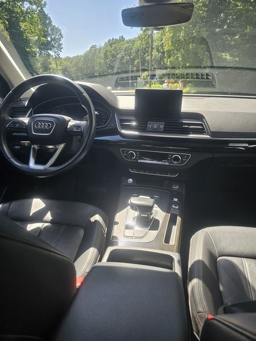 Продам авто ауди Q5