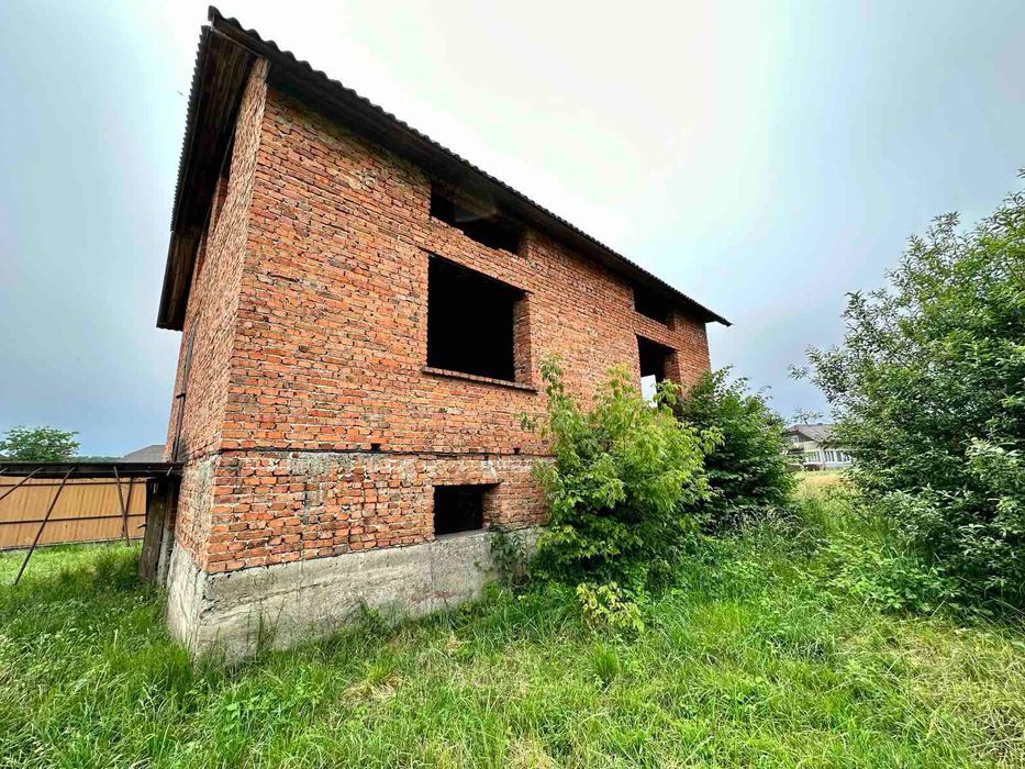 Цегляний Будинок/Незавершене будівництво. с. Олексичі