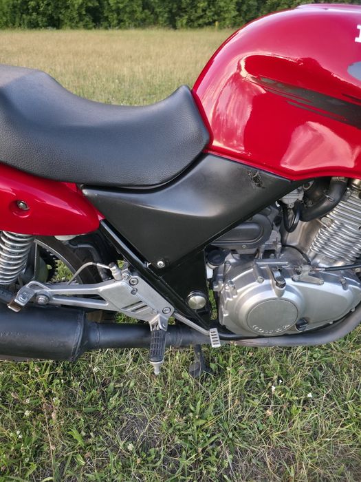 Мотоцикол HONDA cb 500 s