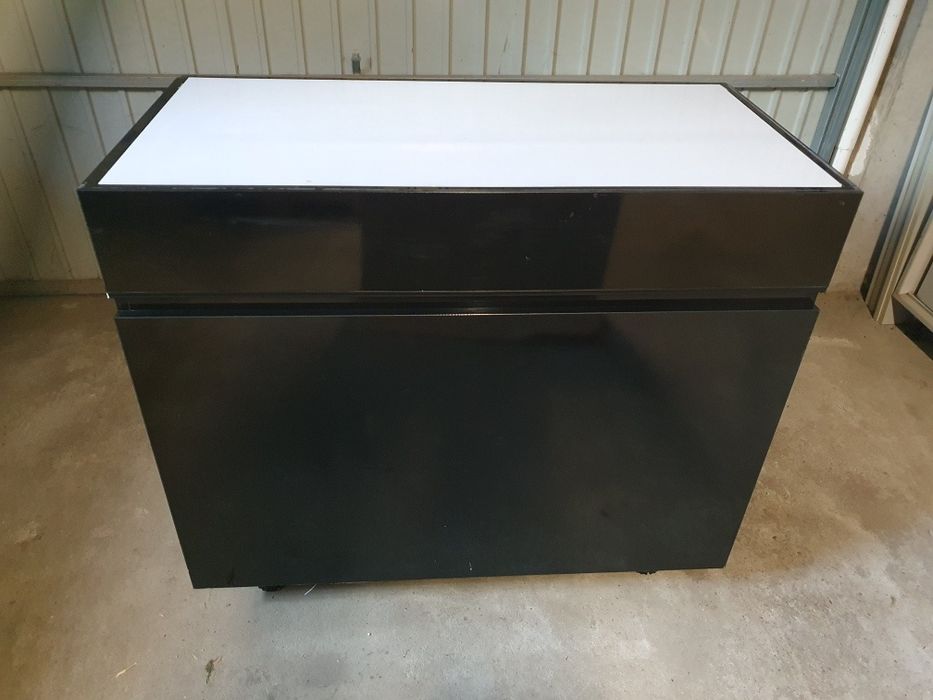 Szafka stojąca czarna