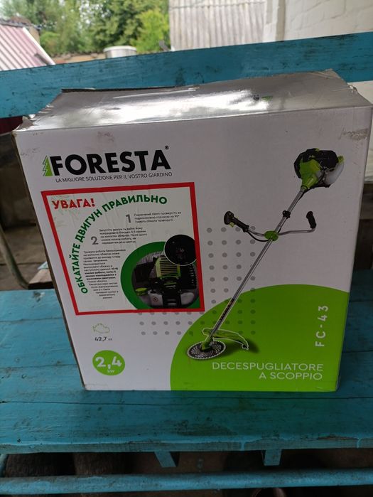Продам бензиновий тример Foresta FC-43, DNIPRO-M