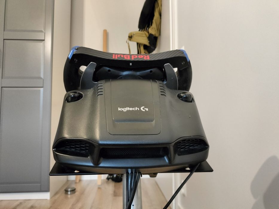 Kierownica Logitech G29+nakładka+shifter+pedały(stojaka nie sprzedaje)