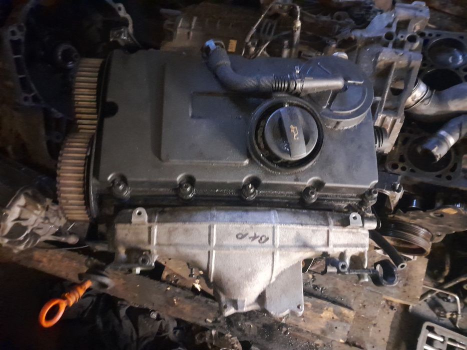Silnik słupek BKP 2.0 tdi 140 koni VW,Audi, Skoda, Seat