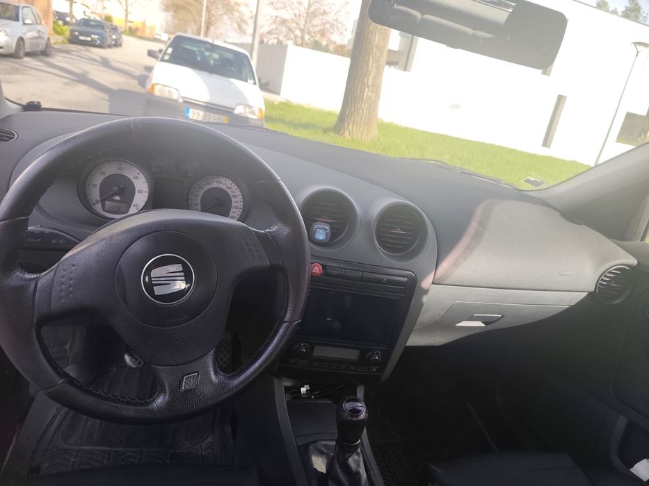 Vendo ou troco Seat ibiza 6L PD130