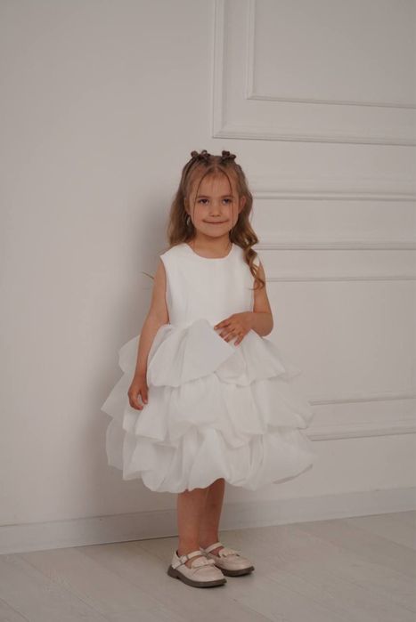 Дитячі сукні,оренда суконь,оренда одягу,дитячі сукні на втпускний,фото