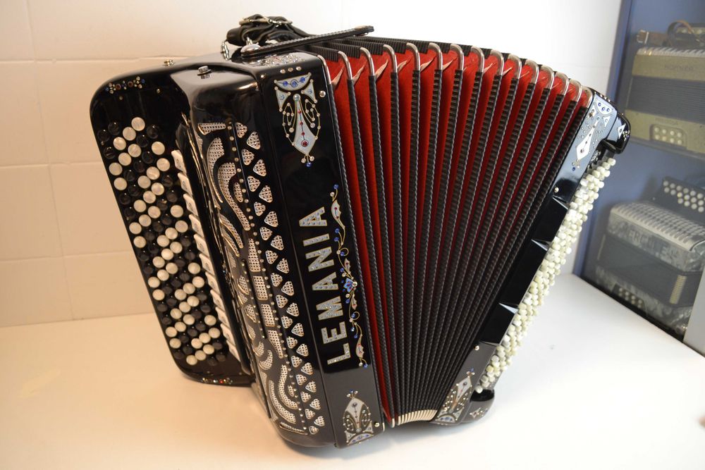 Acordeão Lemania 4 Voz. N45