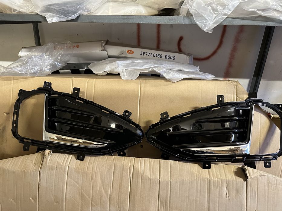 Накладки решітки туманок ПТФ Ford Edge 2019-2023