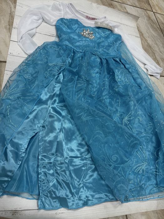 Карнавальна сукня для дівчинки Ельза , р. 140