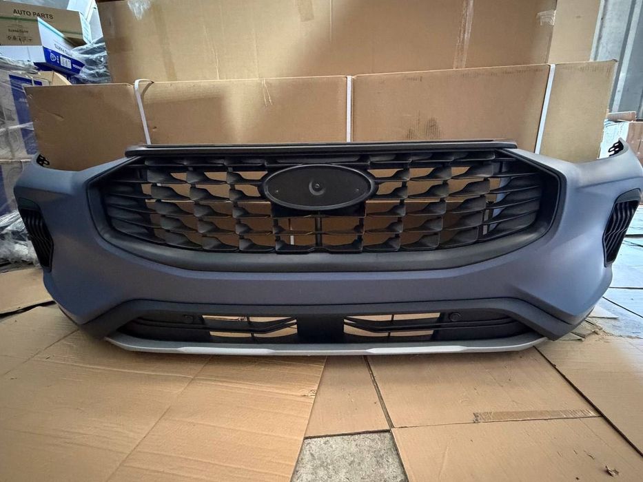 Бампер передний Ford Escape 2023 2024 2025 2026 в сборе