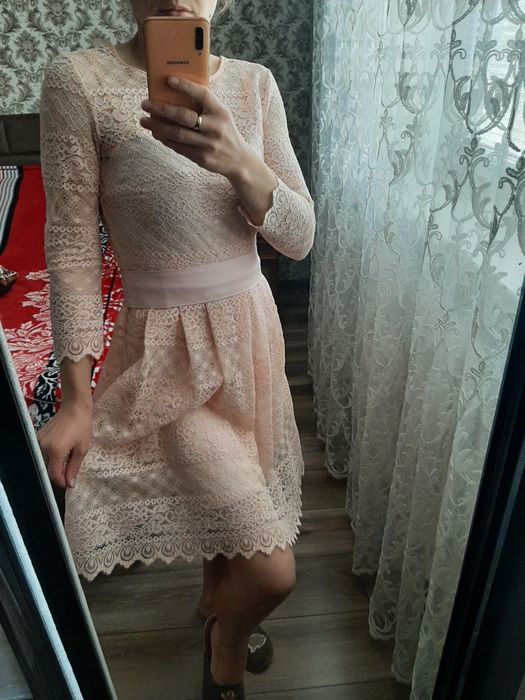 Плаття святкове,нарядне.