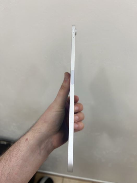 iPad Air 4 White