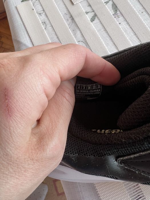 Кросівки Skechers 36 р