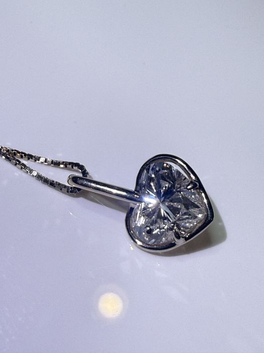 Кольє з діамантом 1 карат сертифікат IGL 37936843