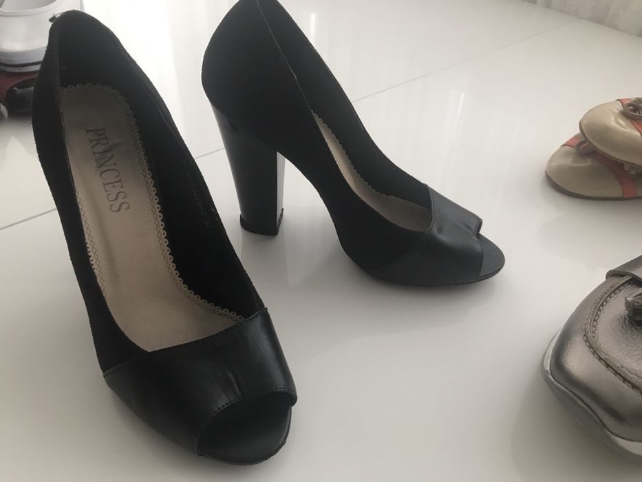 Туфлі жіночі б/в 37 розмір