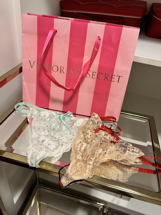 2 pary majtek stringi Victoria’s secret S koronkowe komplet zestaw