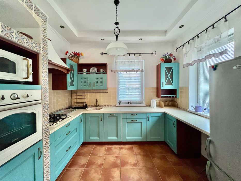 Будинок з ремонтом, мебльований 8,5 сот єОселя, Сертифікат, Постанова