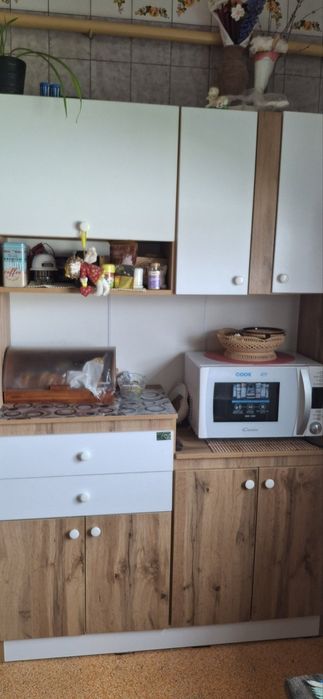 Пенал для кухні в ідеальному стані