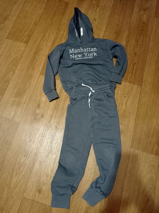 Спортивный костюм