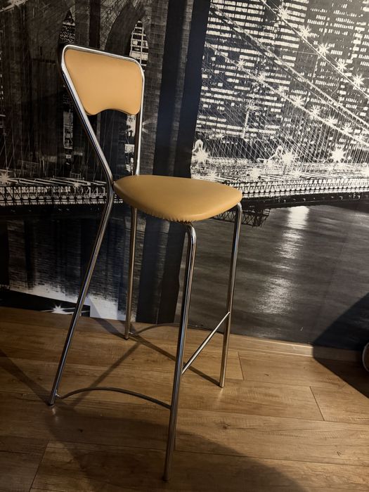 Krzesla hokery barowe