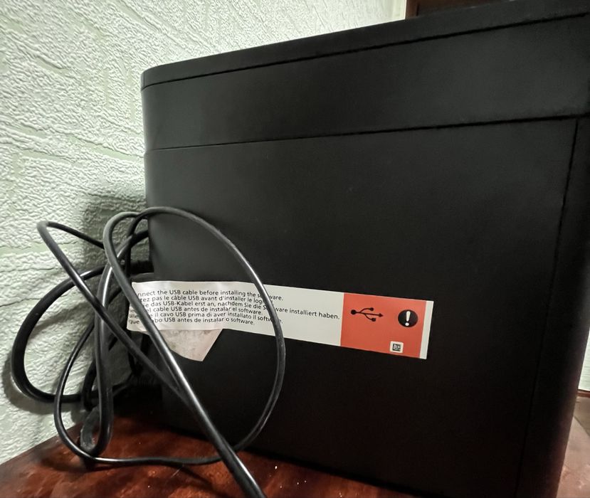 Продам принтер canon İ-SENSYS MF112