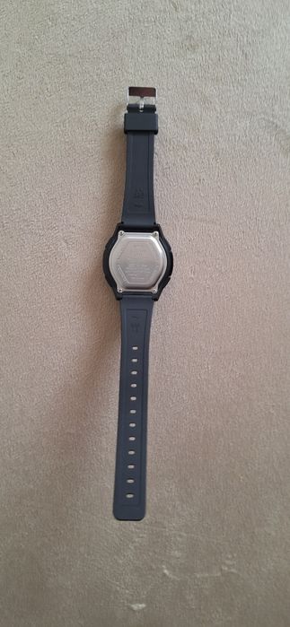 Casio Modelo AQ-164W