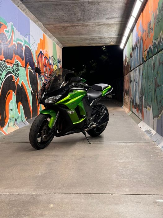 Kawasaki Z1000sx 2011