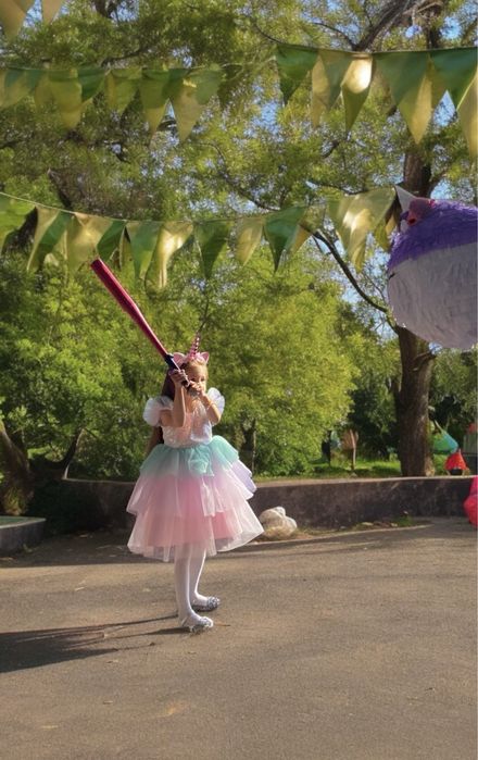 Платье единорога на девочку плаття з єдинорогом нарядне 7 8 9 років