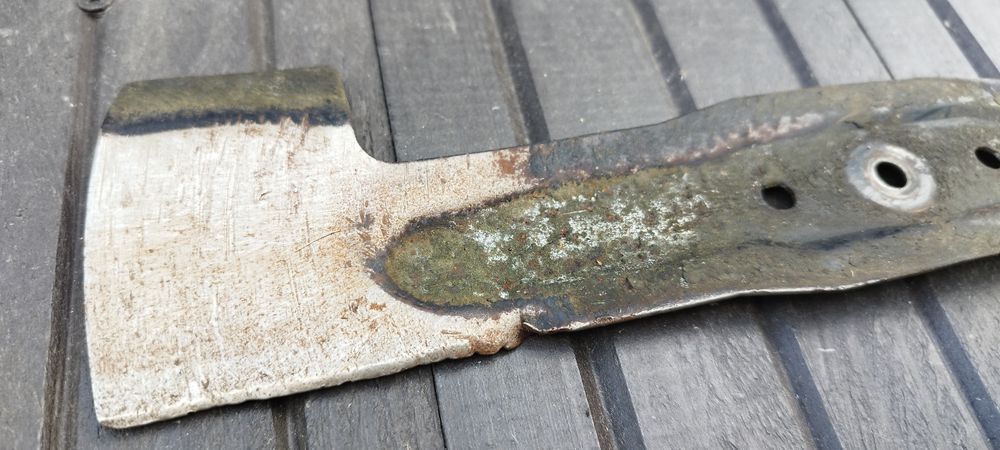 Nóż do kosiarki 34 cm Bosh Rotak 34 
Do ostrzenia, używany