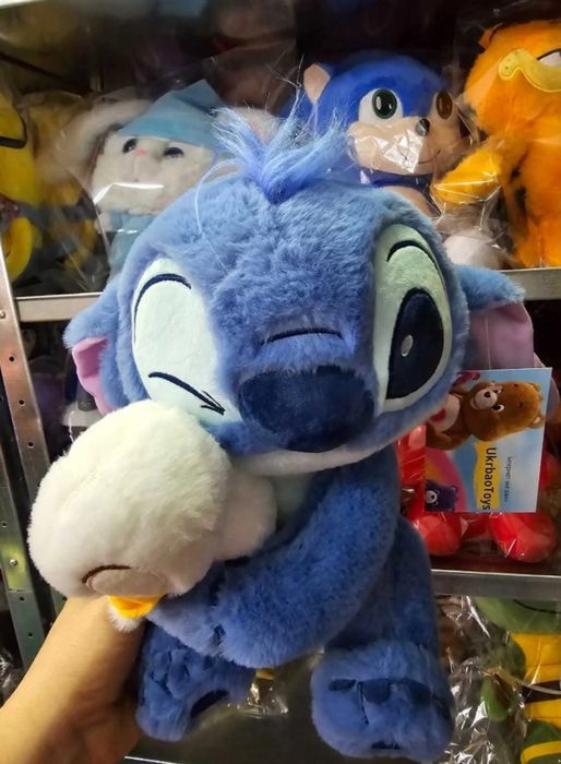 Іграшка Стіч з іграшкою