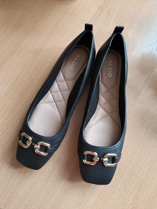 Продам балетки .