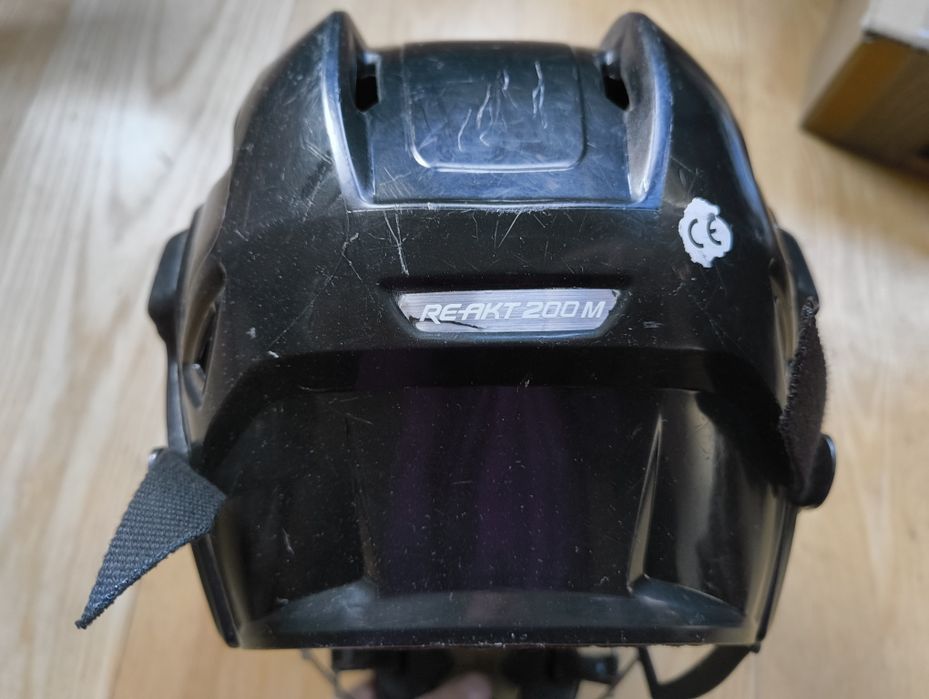 Bauer Re-Act 200 czarny senior M 54-59 cm kask hokejowe pro