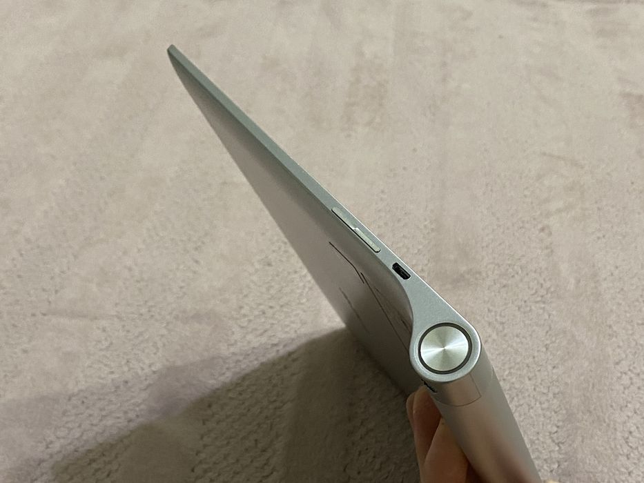 Планшет Lenovo Yoga Tab2