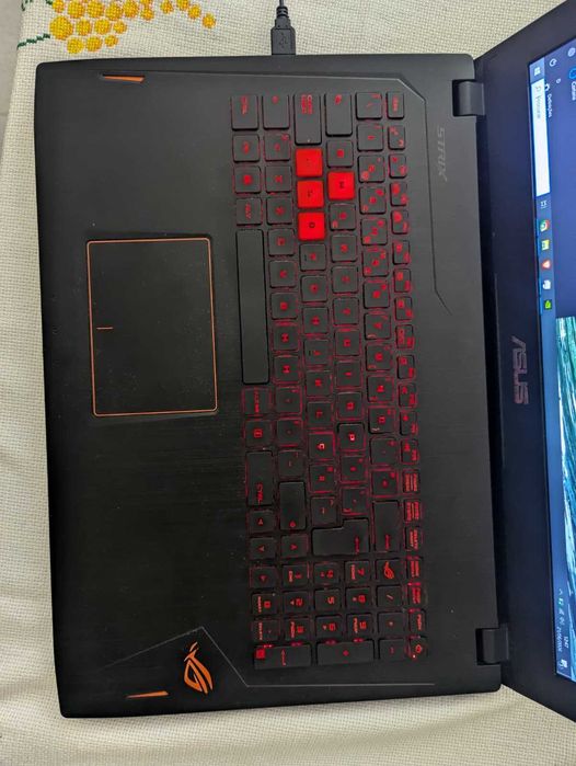 Portátil Gaming - ASUS ROG Strix GL502VM (i7-6700HQ, 16GB, GTX1060, 1TB+250 SSD)