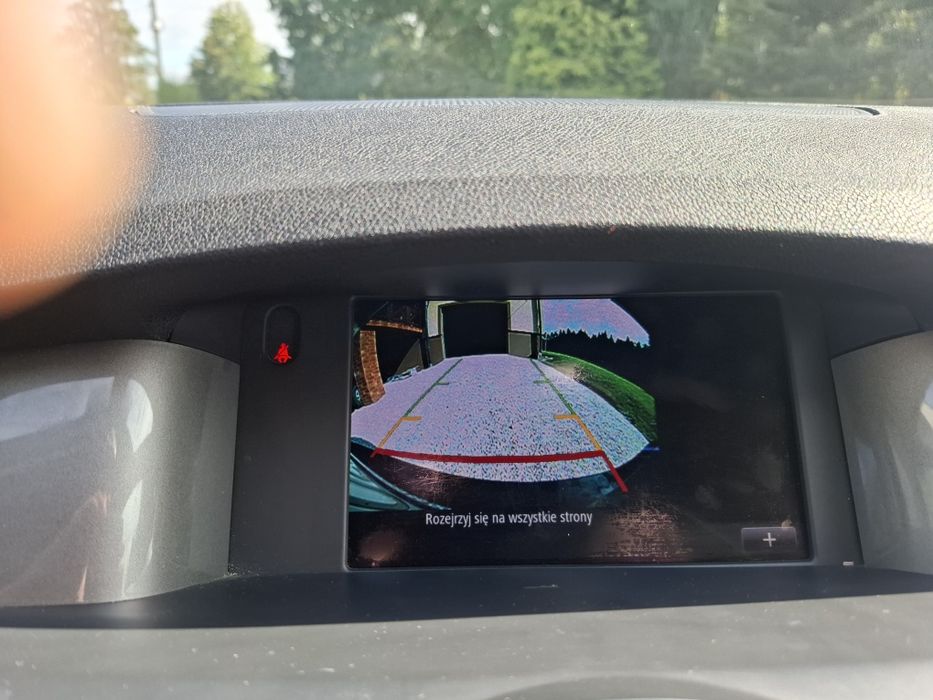 Renault Laguna III Grandtour kombi lift aso kamera cofania android