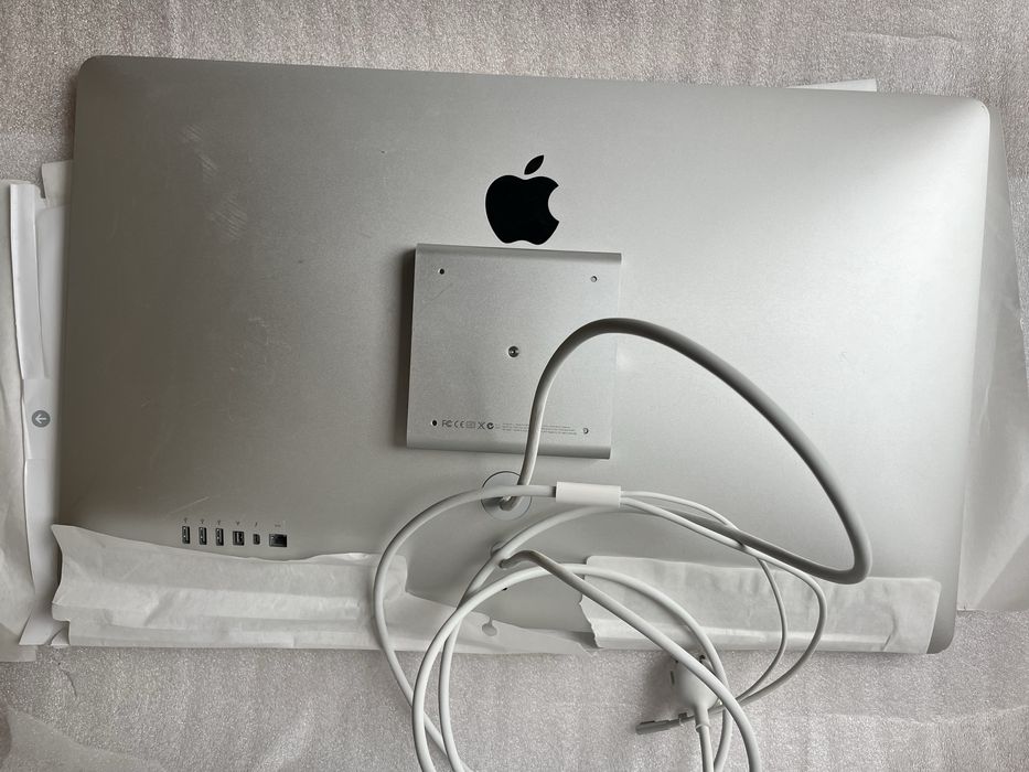 Monitor apple com vesa