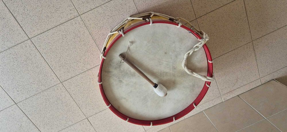 Bombo tradicional português Zés Pereiras