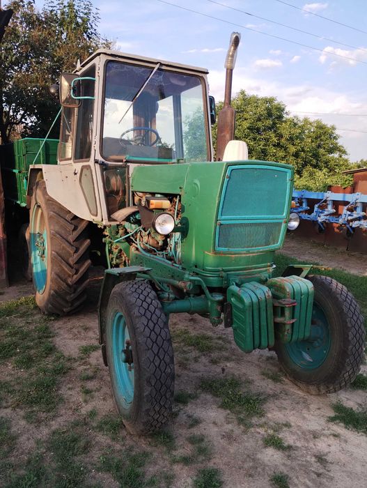 Продам трактор ЮМЗ-6