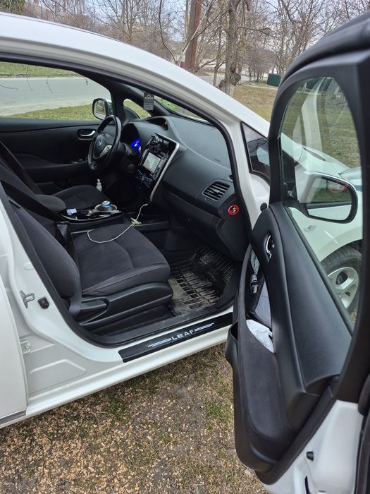 Продам  Nissan Leaf Zero Emission. Здоров'я батереї 100%