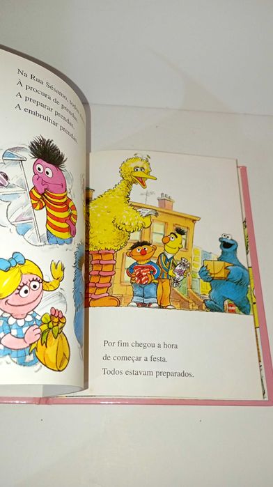 Um Aniversário Diferente - Rua Sésamo